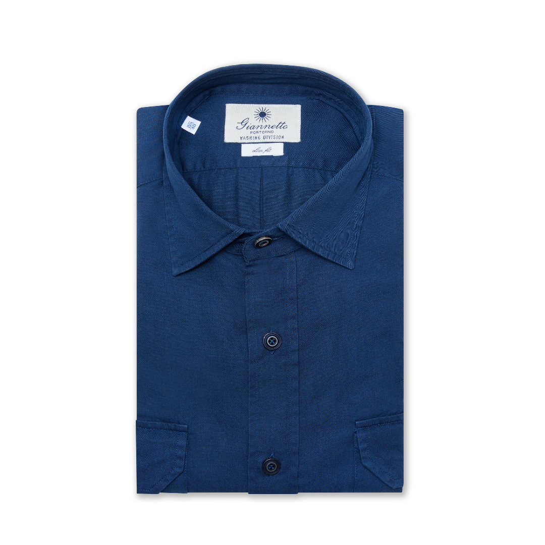 Men’s stone-washed blue cotton twill shirt with double front pockets, by Giannetto Portofino